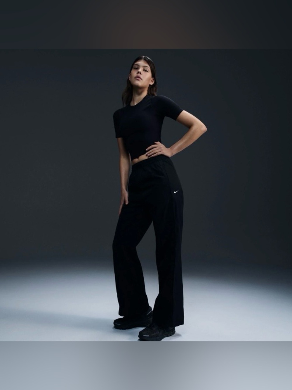 ✔️NWT✔️ NIKE Windrunner High Waisted Woven Open Hem Pants